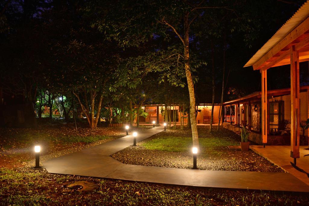 Posada Del Chaman Iguazu Пуэрто-Игуасу Экстерьер фото